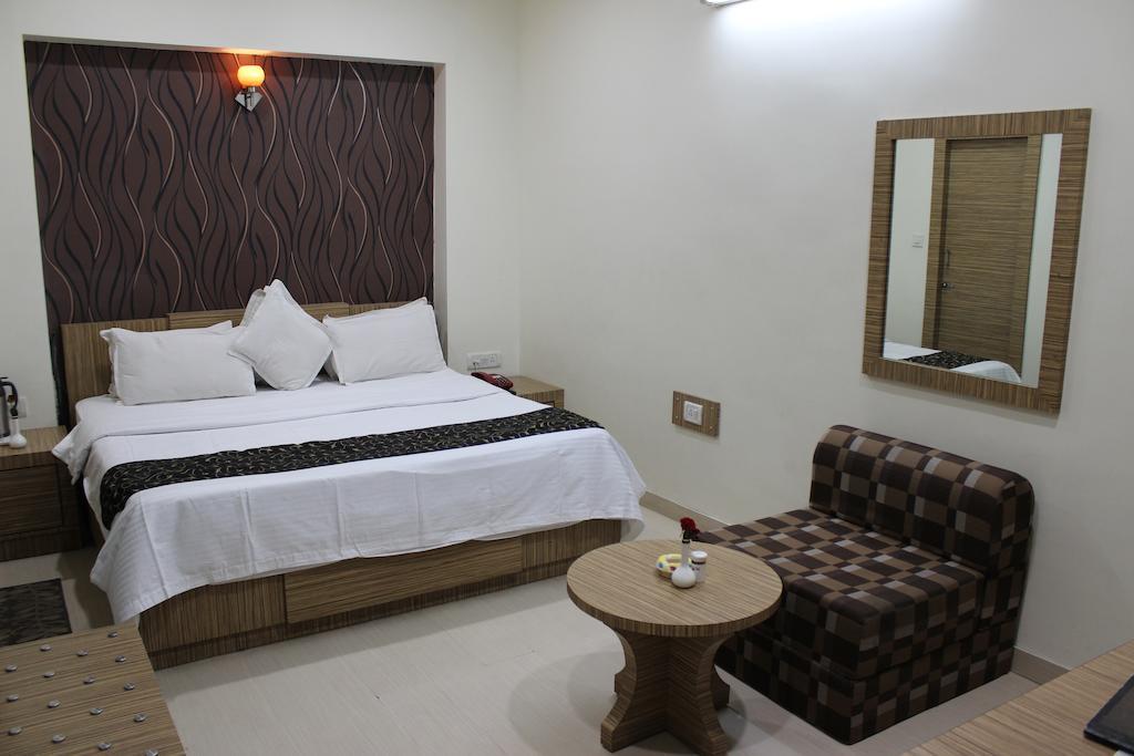 Hotel Embassy By Akupara Ajmer Extérieur photo